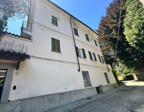 BIELLA VIA DELL'ACQUA-1627