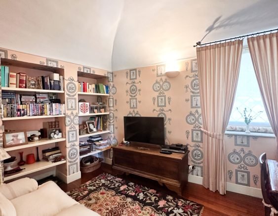 BIELLA VIA DELL'ACQUA-1629