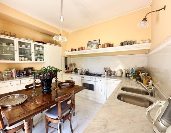 BIELLA VIA DELL'ACQUA-1631