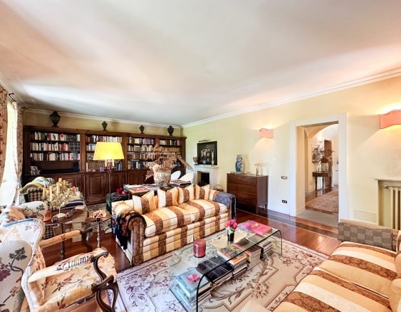 BIELLA VIA DELL'ACQUA-1637