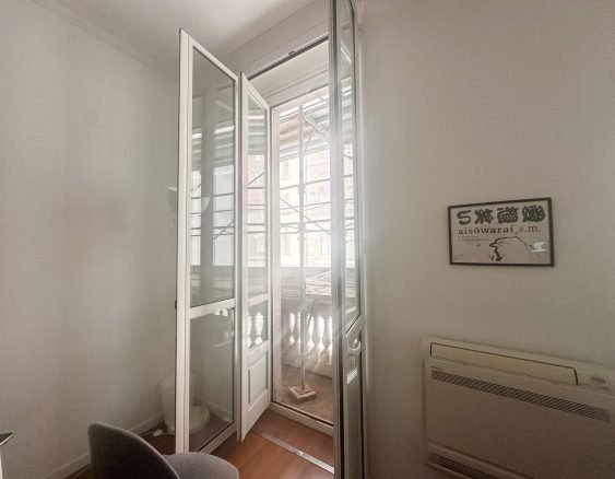 Milano - CARDUCCI - SAN CRISTOFORO - AMPIO UFFICIO-20