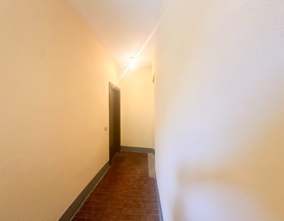 Milano - CARDUCCI - SAN CRISTOFORO - AMPIO UFFICIO-25
