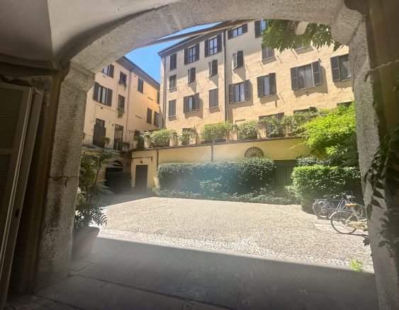 Milano - CARDUCCI - SAN CRISTOFORO - AMPIO UFFICIO-28